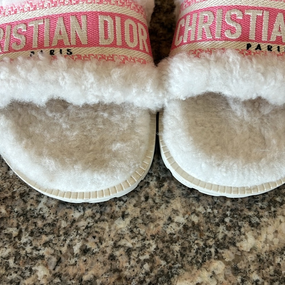 Christian Dior Shearling Slides - Picture 13 of 13